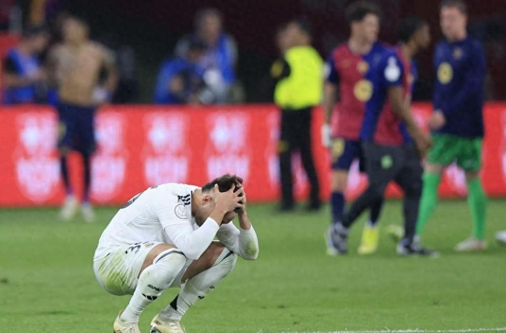 多特蒙德五连胜继续领跑积分榜，皇马主帅陷下课危机！的简单介绍-乐动体育平台